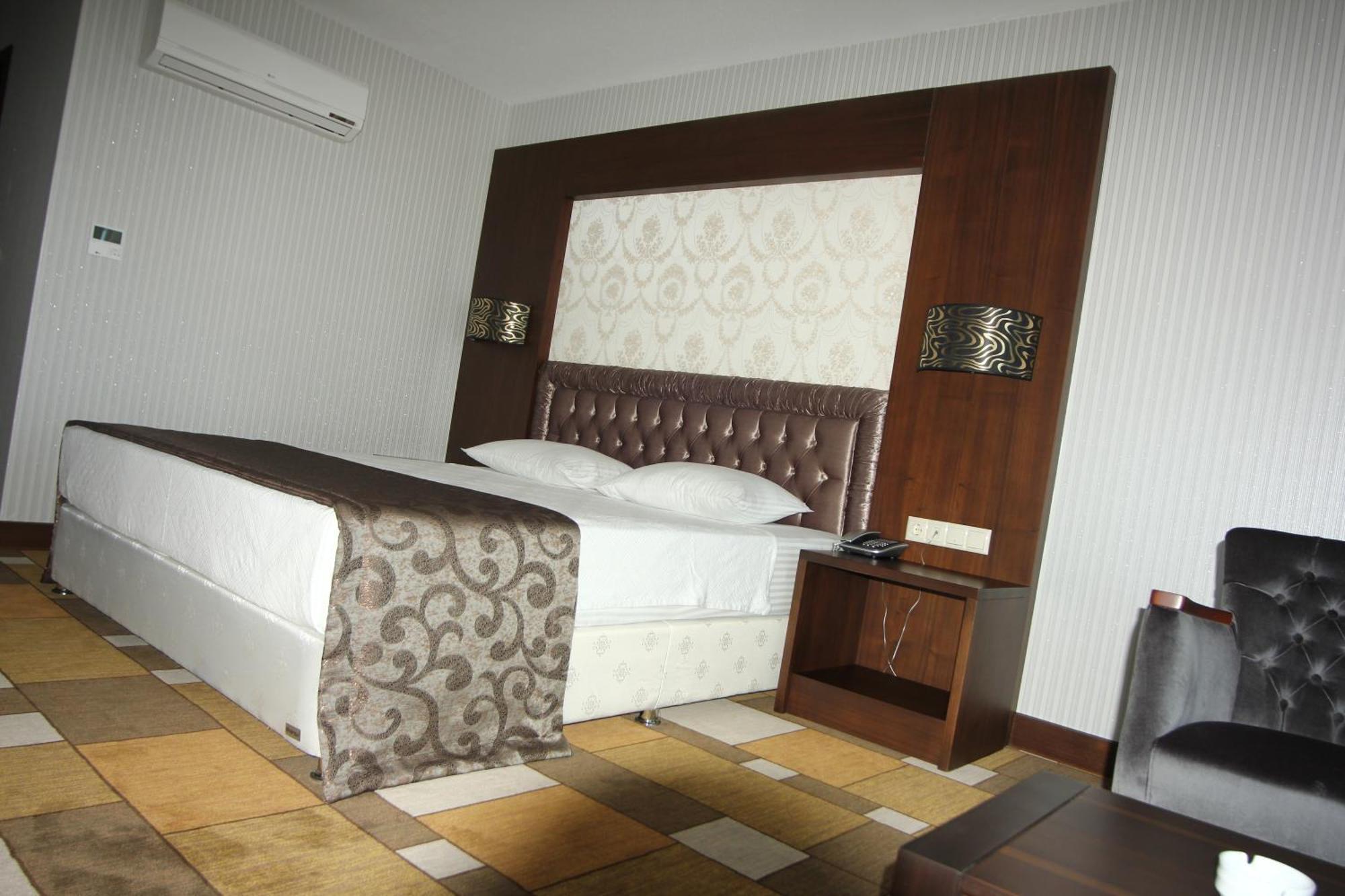 Grand Amisos Hotel Samsun Rom bilde